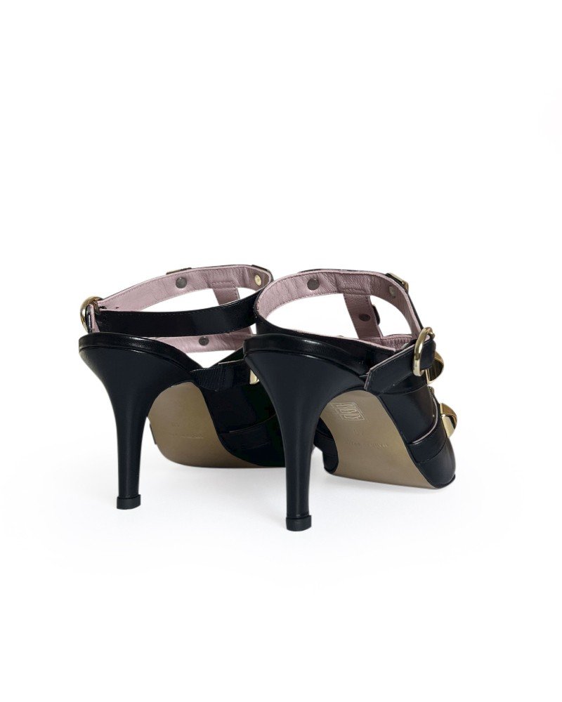 Zapato tachuelas black 8,5 cms
