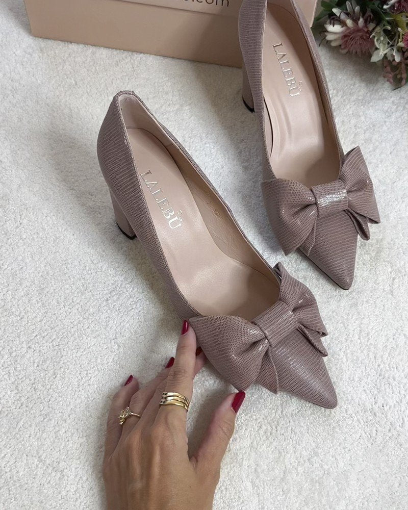 Zapato Audrey beige brillo 8 cms