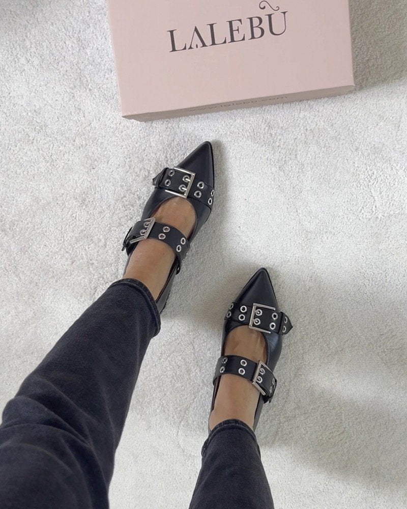 Zapato plano hebilla negro