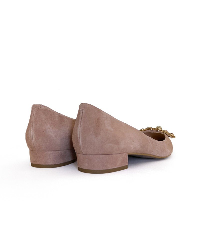 Cinderella Plano Nude