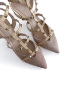 Zapato Tachuelas Nude 6 cms