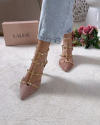 Zapato Tachuelas Nude 6 cms