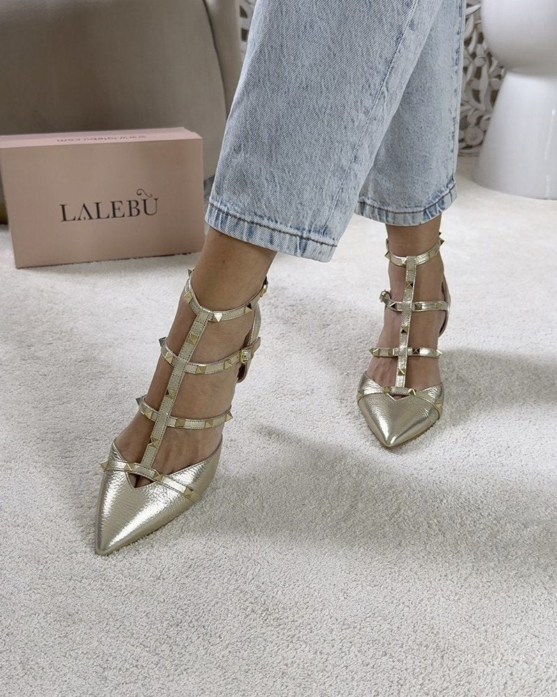 Zapato Tachuelas Dorado 6 cms