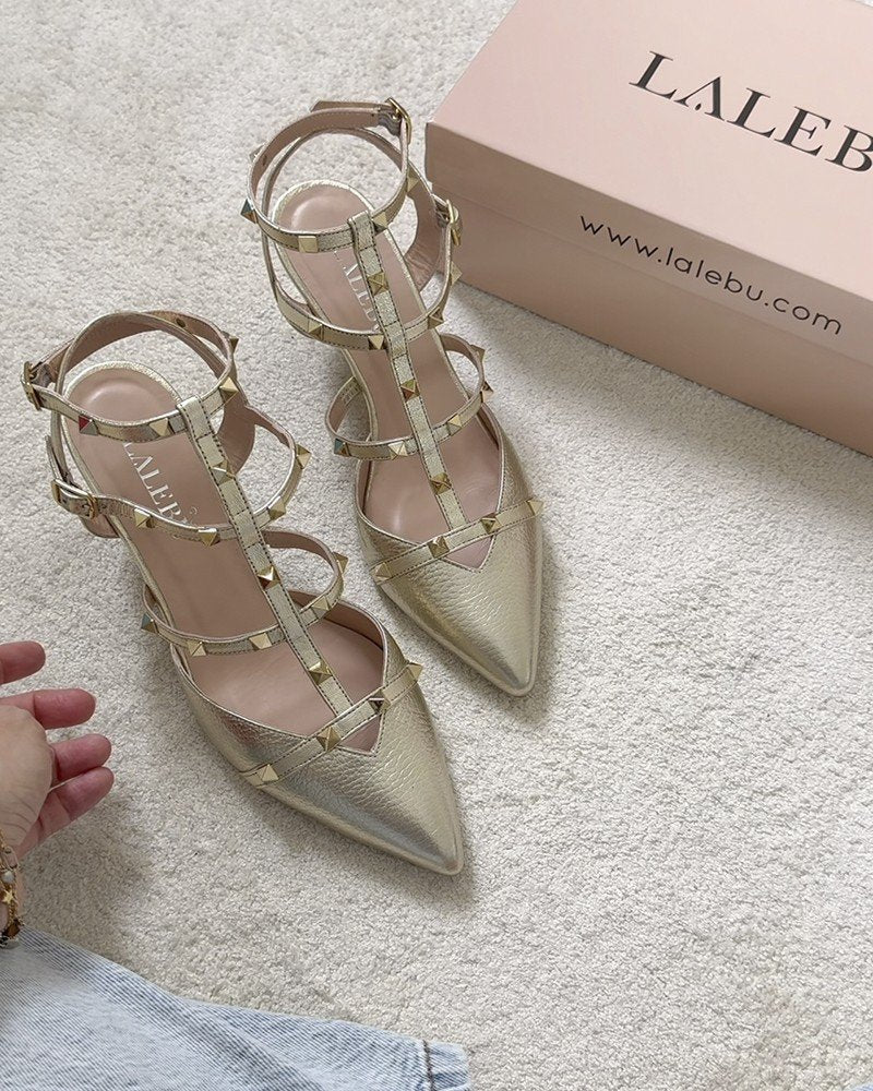 Zapato Tachuelas Dorado 6 cms