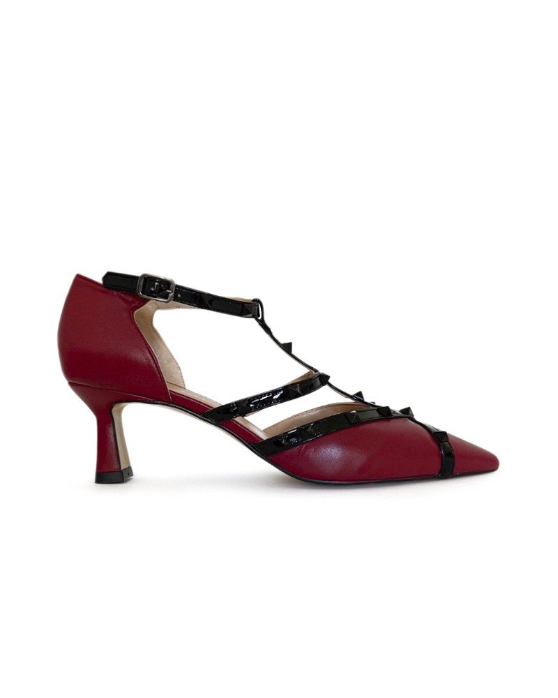 Zapato Tachuelas Burdeos 6 cms