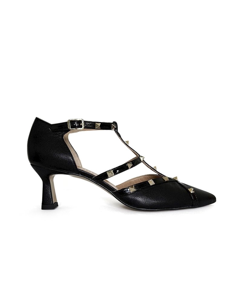 Zapato Tachuelas Negro 6 cms