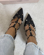 Zapato Tachuelas Negro 6 cms