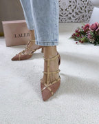 Zapato Tachuelas Nude 6 cms