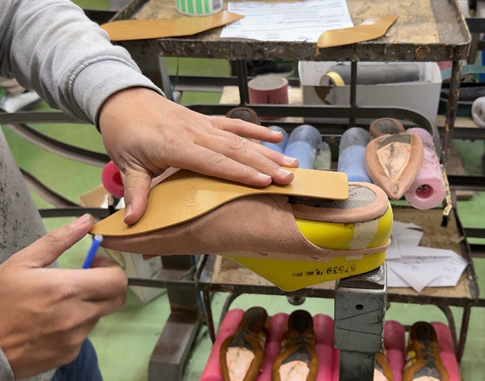 Artesanos trabajando