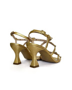 Sandalia Tachuelas oro