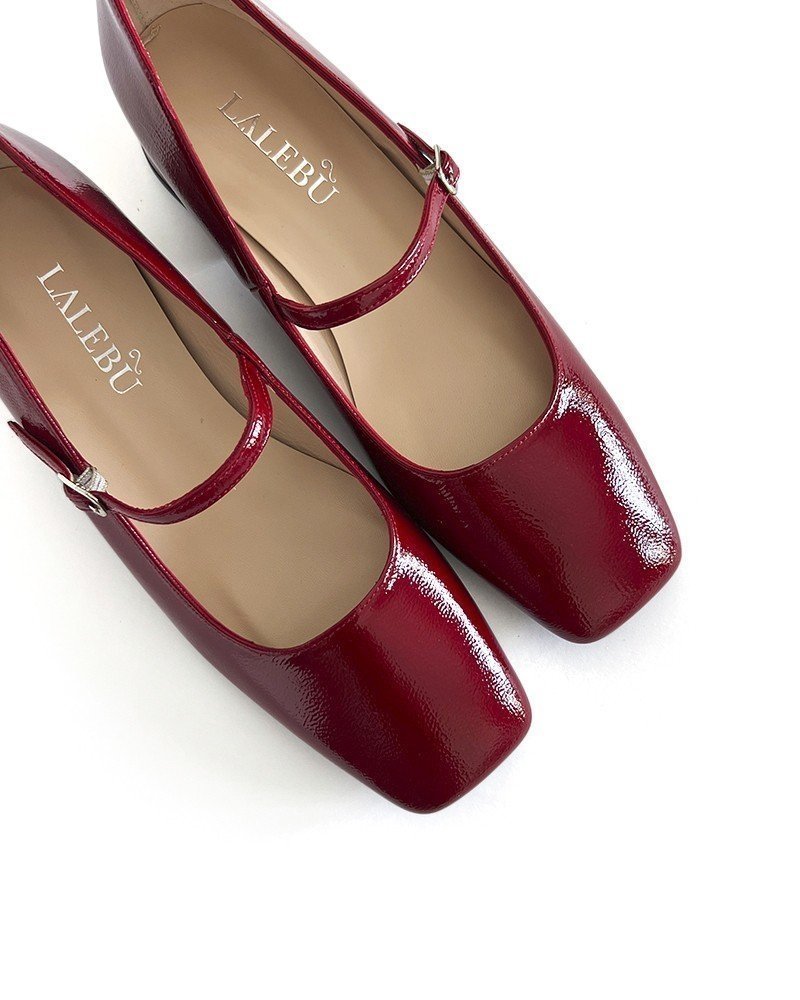 Zapato Mary Jane Burdeos