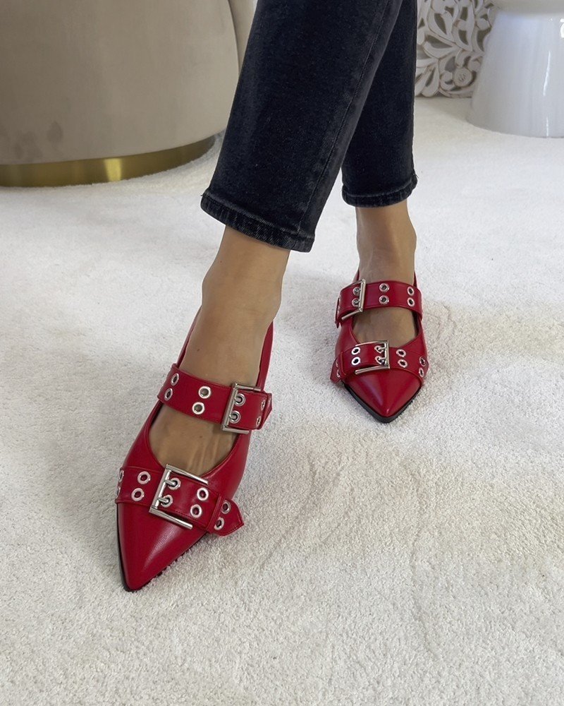 Zapato plano hebilla rojo
