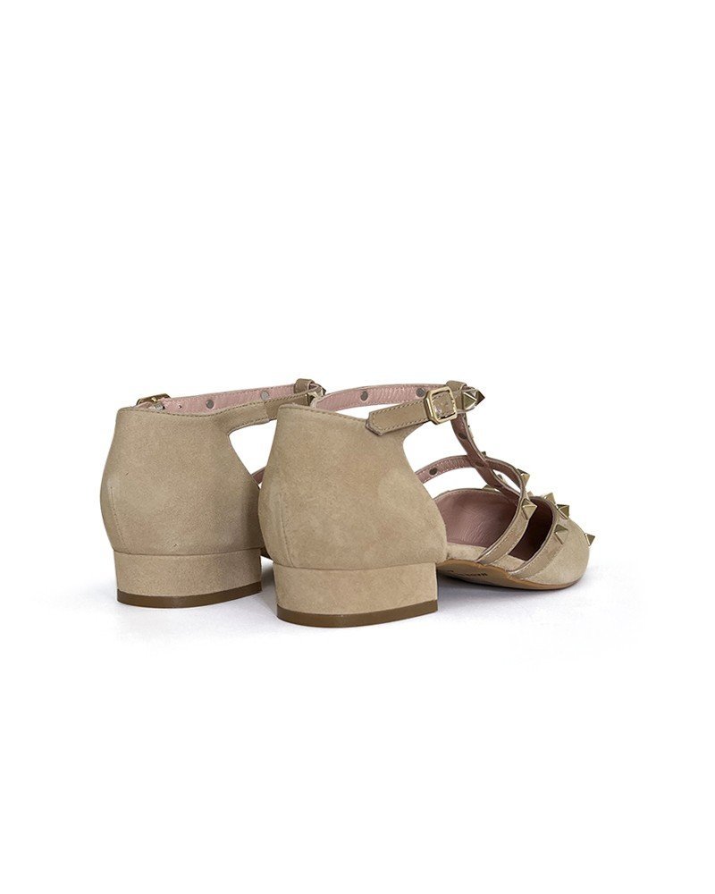 Zapato Plano Tachuelas Beige
