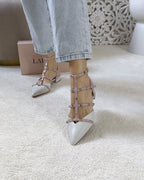 Zapato Plano Tachuelas blanco destalonado