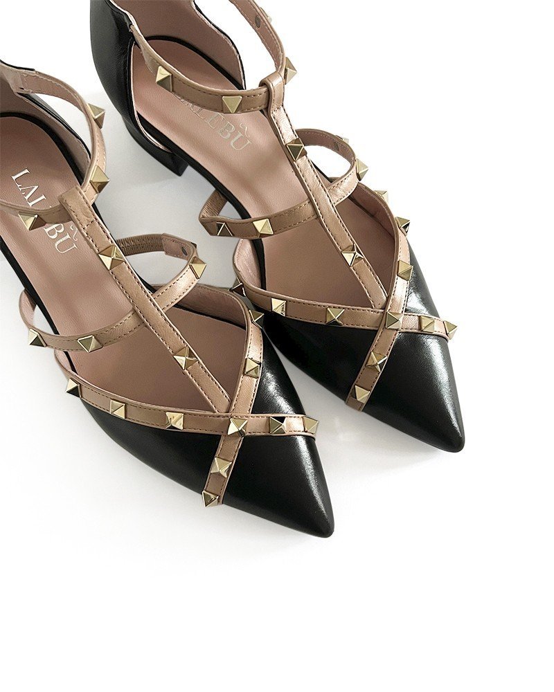 Zapato Plano Tachuelas Negro y nude