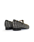 Zapato Plano Tachuelas Pata de Gallo